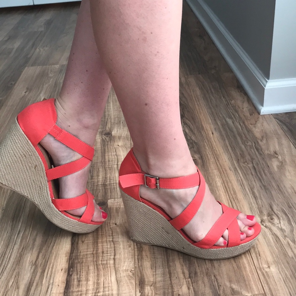 Coral wedges